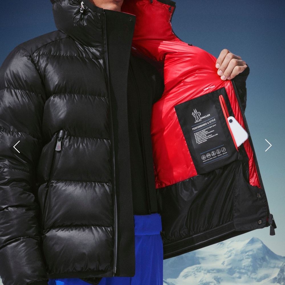 Moncler Grenoble
Hintertux Water Repellent Down
Puffer Jacket